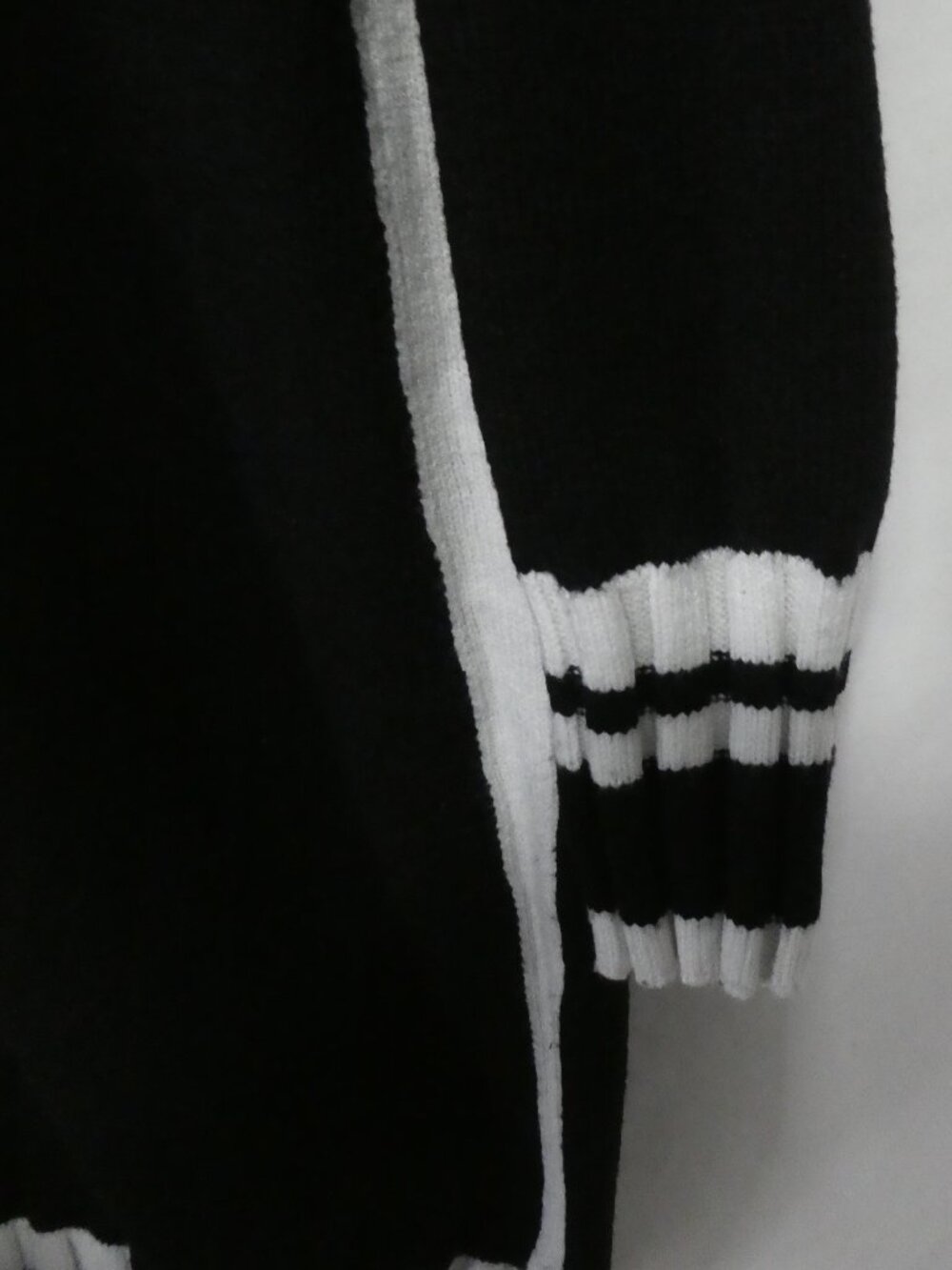 TRISTAN Long Mock Neck Sweater Dress Button Detail - Black and White - Medium - Picture 9 of 16